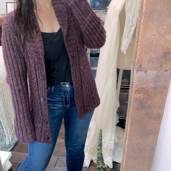 Reitmans burgundy knit sweater cardigan size large - Picture 3 of 8